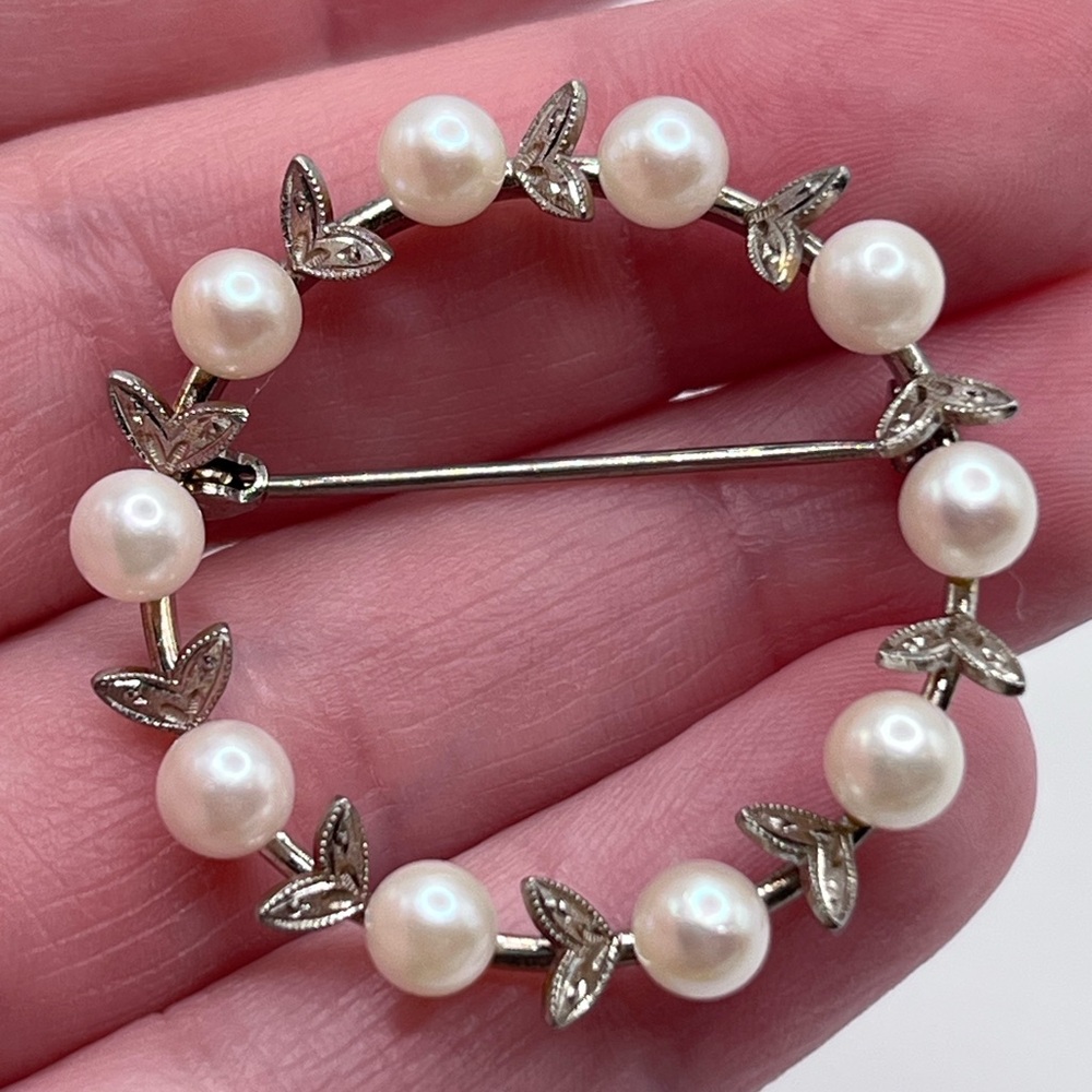 SOLD- do not buy Vintage Sterling silver and pearl brooch - Picture 5 of 7